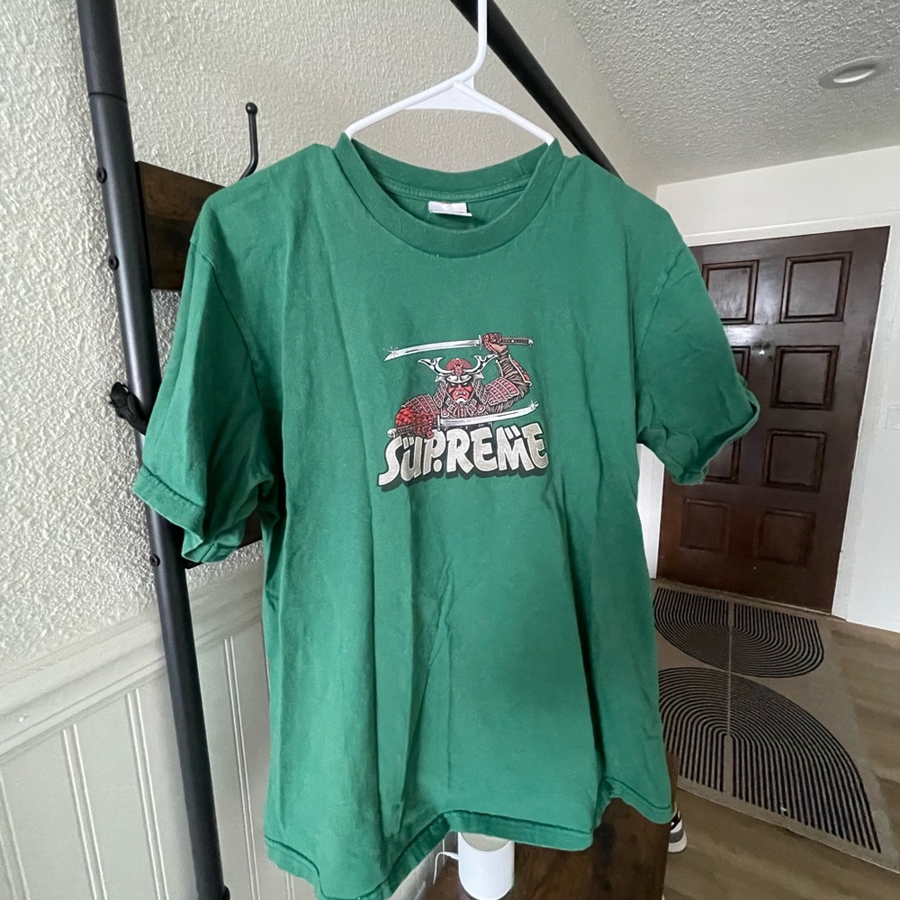 Supreme shirt size large